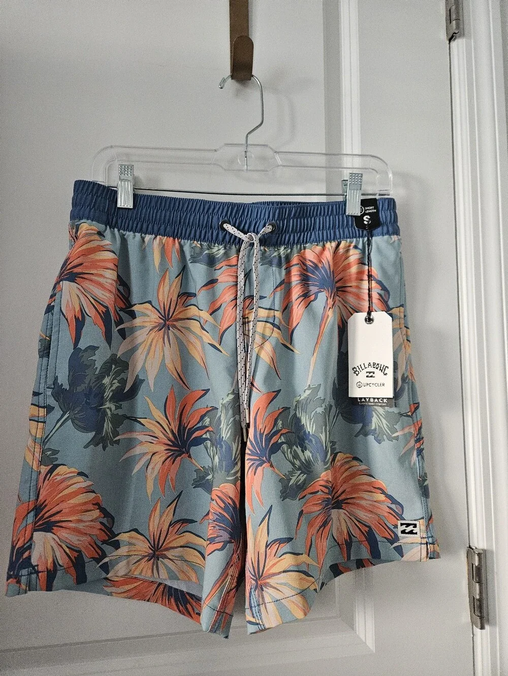 Billabong nwt mens